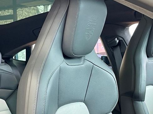 Used 2023 Porsche Taycan Turbo image 33