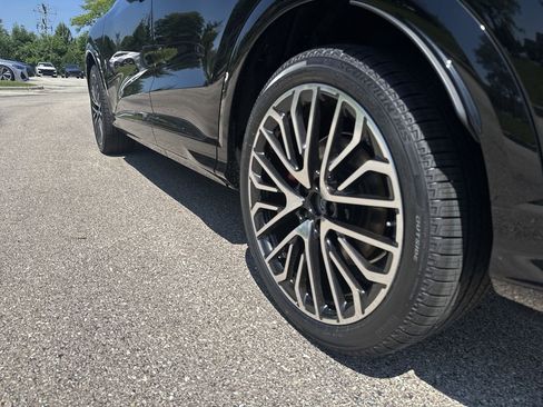 New 2026 Audi SQ5 Prestige AWD/4WD image 3