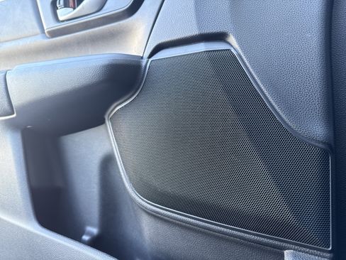 Used 2017 Honda CR-V LX image 13