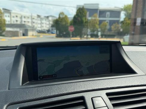Used 2013 BMW 128i Convertible RWD image 21