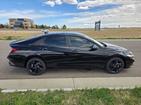 New 2026 Hyundai Elantra Sport FWD image 6