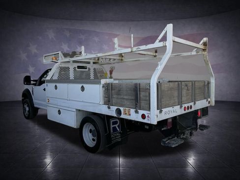 Used 2020 Ford F450 XL image 3