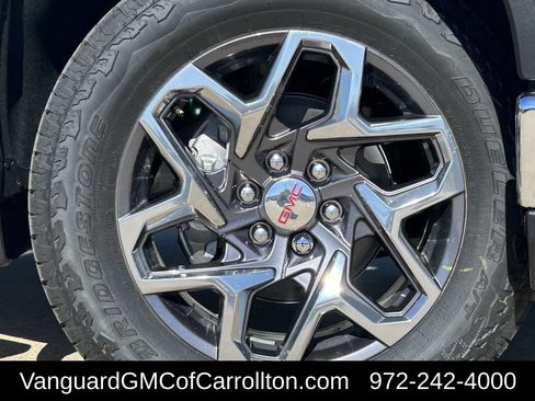 New 2026 GMC Sierra 1500 SLT AWD/4WD image 9