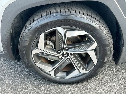 Used 2022 Hyundai Tucson Limited image 32