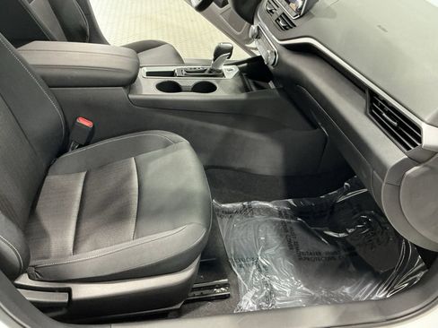 Used 2025 Nissan Altima 2.5 S image 18
