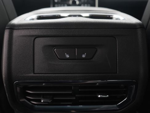 Used 2025 GMC Sierra EV Denali image 22