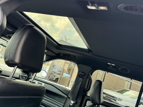 Used 2020 Ford Explorer Limited AWD/4WD image 11