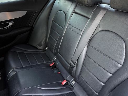 Used 2015 Mercedes-Benz C 300 4MATIC Sedan image 36