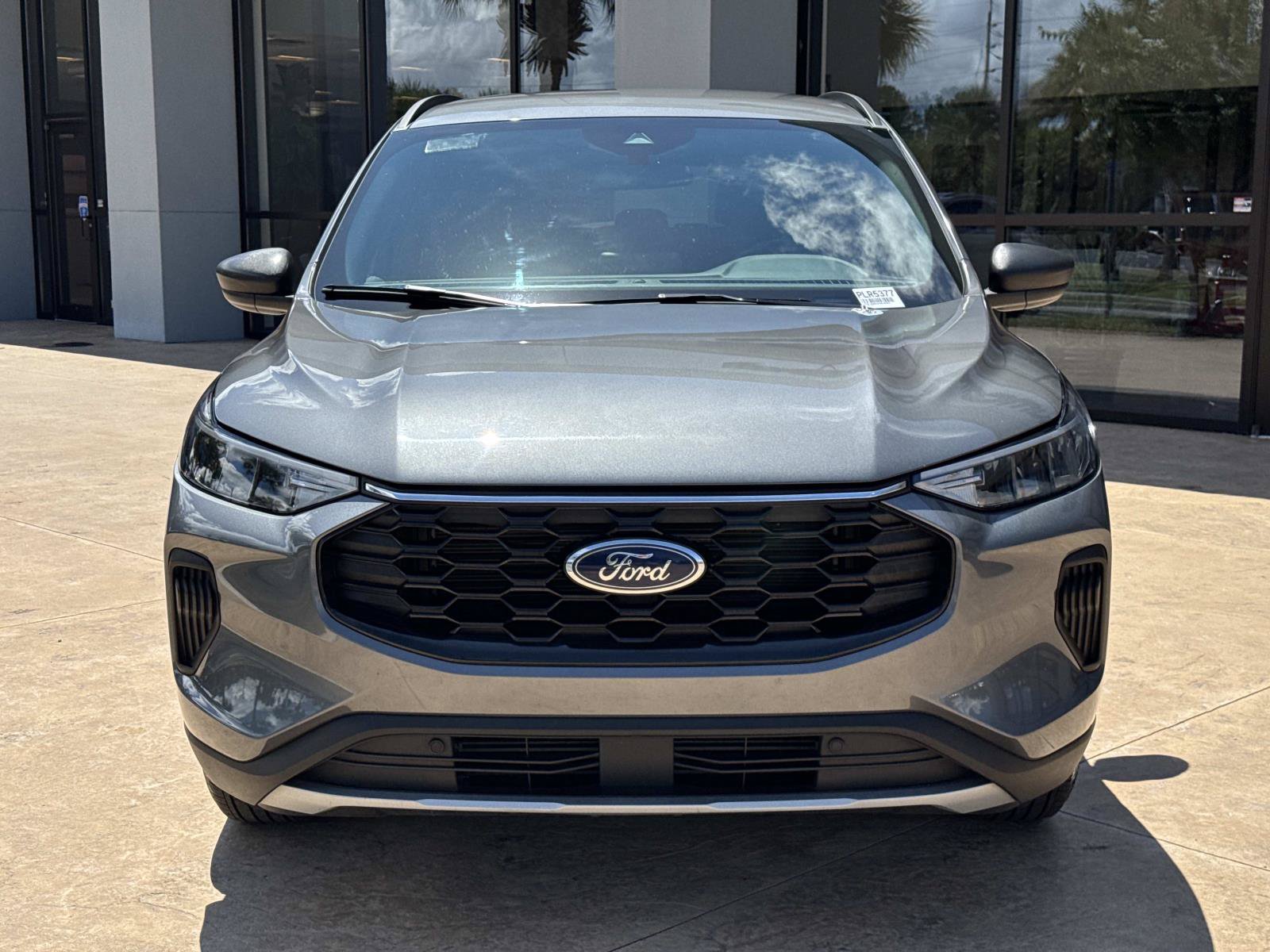 Used 2025 Ford Escape ST-Line FWD image 8