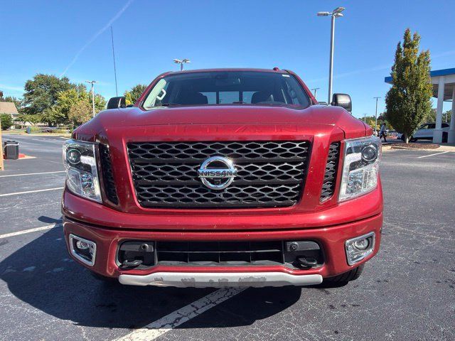 Used 2018 Nissan Titan PRO-4X w/ Pro-4x Convenience Package AWD/4WD image 3
