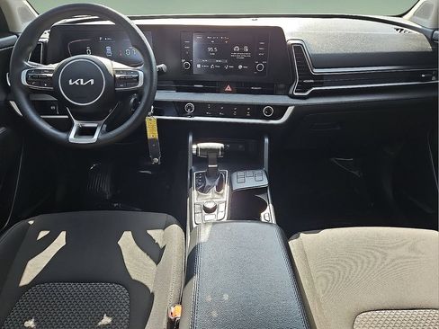 Used 2023 Kia Sportage LX FWD image 15