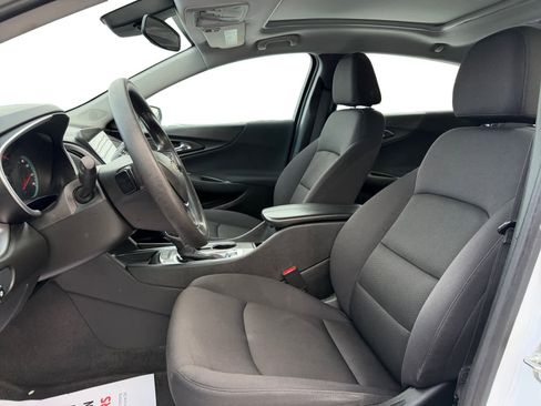 Used 2024 Chevrolet Malibu LT image 10