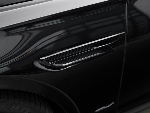 Used 2024 Bentley Flying Spur W12 image 20