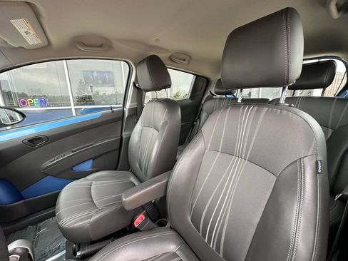 Used 2014 Chevrolet Spark LT image 11