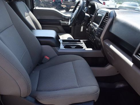 Used 2020 Ford F150 XLT w/ Equipment Group 302A Luxury AWD/4WD image 15