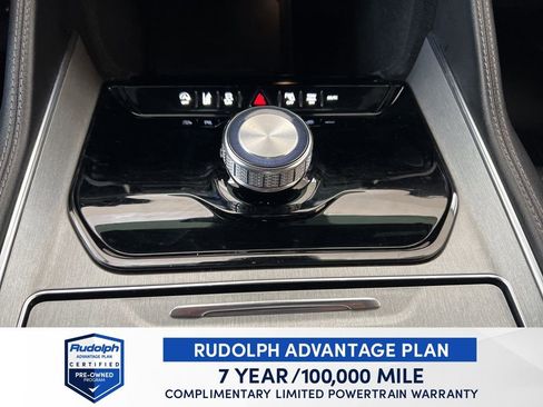 Used 2023 Jeep Wagoneer Series II image 40