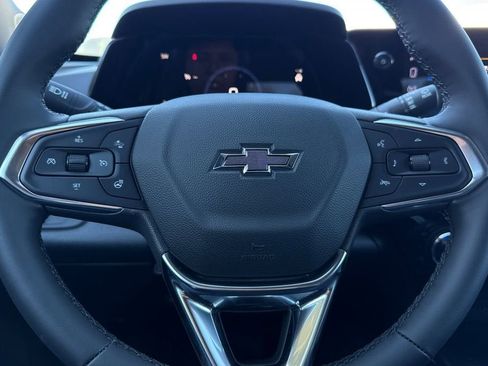 New 2026 Chevrolet Trax LT w/ Sunroof Package image 23