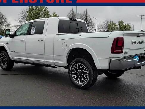 New 2026 RAM 2500 Limited AWD/4WD image 6