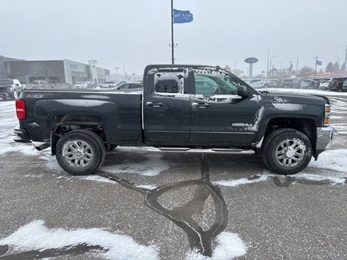 Used 2017 Chevrolet Silverado 2500 LT w/ All Star Edition image 9