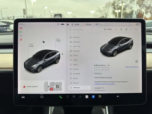 Used 2020 Tesla Model Y Long Range image 29