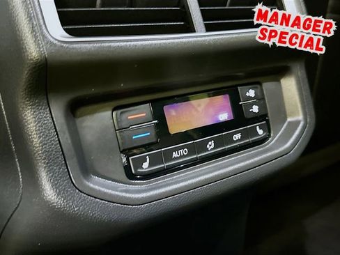 Used 2024 Volkswagen Atlas SEL image 26