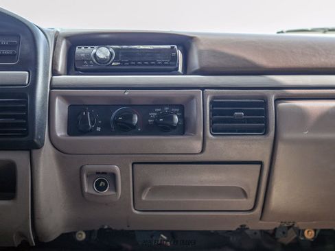 Used 1994 Ford Bronco Eddie Bauer AWD/4WD image 84