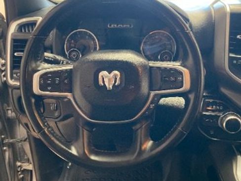 Used 2022 RAM 1500 Big Horn RWD image 22