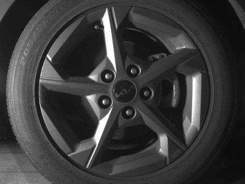 Used 2025 Kia K4 FWD image 13