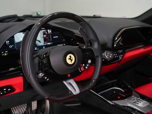 Used 2026 Ferrari Purosangue AWD/4WD image 47