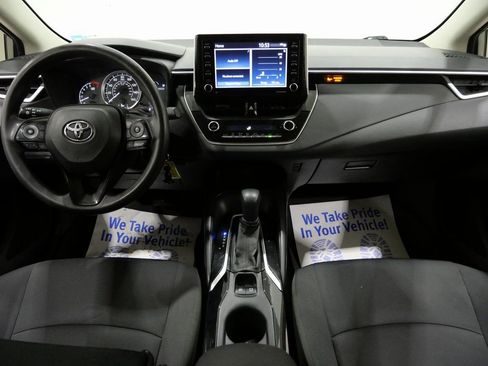 Used 2021 Toyota Corolla LE w/ Carpet Mat Package (TMS) image 10