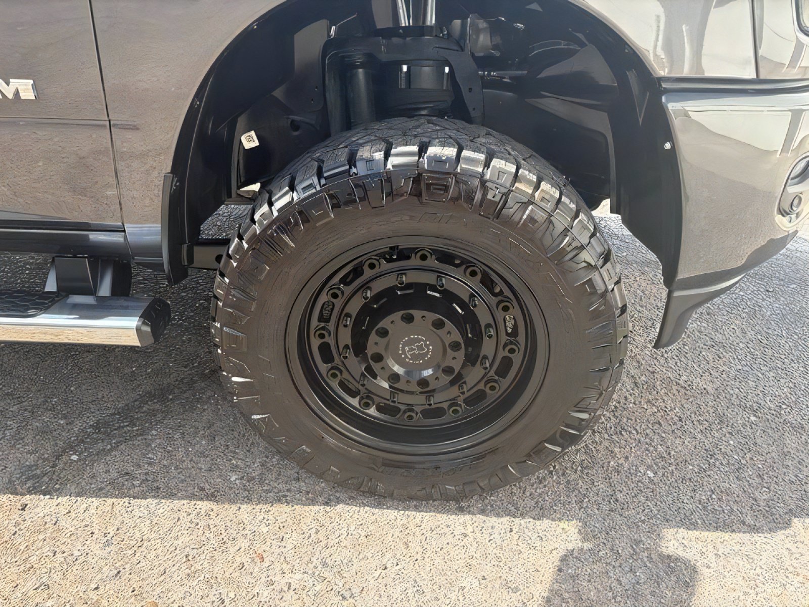 Used 2026 RAM 2500 Laramie w/ Sport Appearance Package AWD/4WD image 10