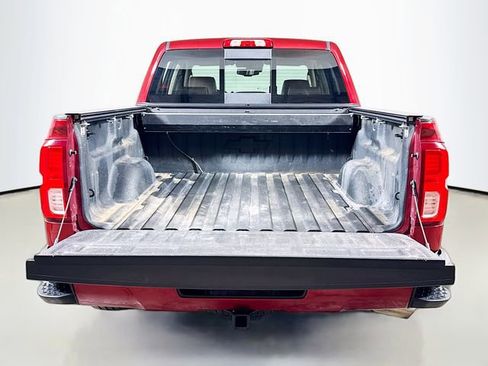 Used 2018 Chevrolet Silverado 1500 High Country AWD/4WD image 25