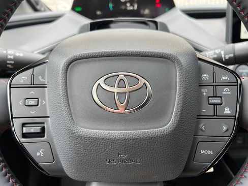 New 2026 Toyota Prius Plug-In Hybrid FWD image 30