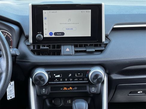 Used 2025 Toyota RAV4 LE image 15