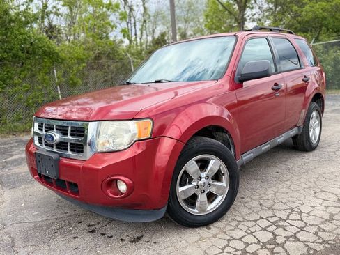 Used 2012 Ford Escape XLT AWD/4WD image 1