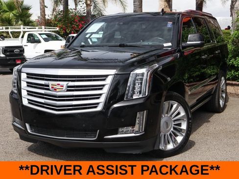 Used 2019 Cadillac Escalade Platinum AWD/4WD image 4