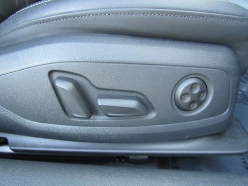 Used 2023 Audi A4 2.0T Premium Plus image 22