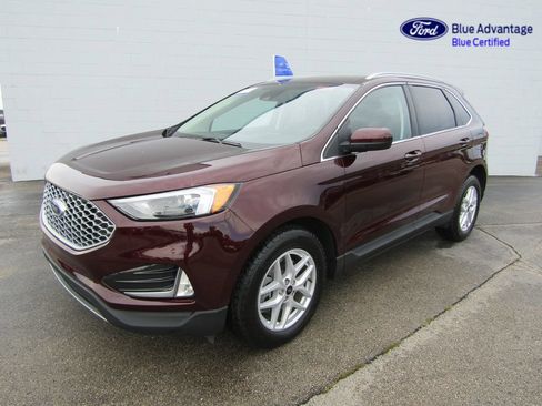 Certified 2024 Ford Edge SEL w/ Convenience Package AWD/4WD image 7