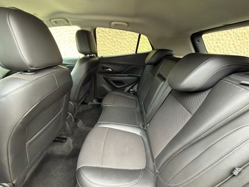 Used 2019 Buick Encore Preferred image 24