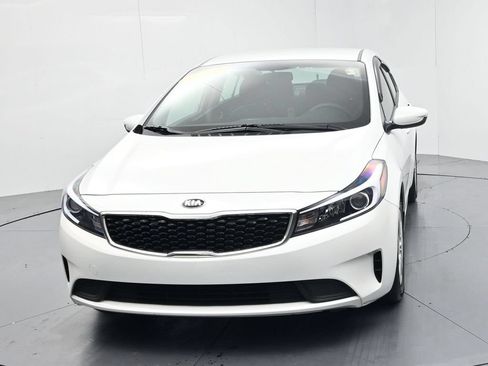 Used 2018 Kia Forte LX w/ LX Popular Package FWD image 3