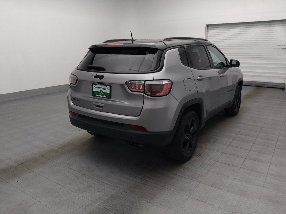 Used 2018 Jeep Compass Latitude AWD/4WD image 9