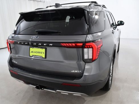 New 2026 Ford Explorer Active image 12