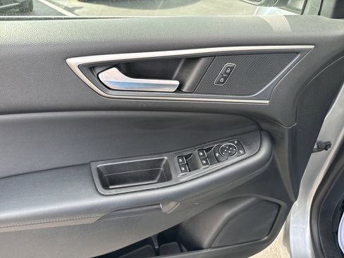 Used 2024 Ford Edge SEL image 14