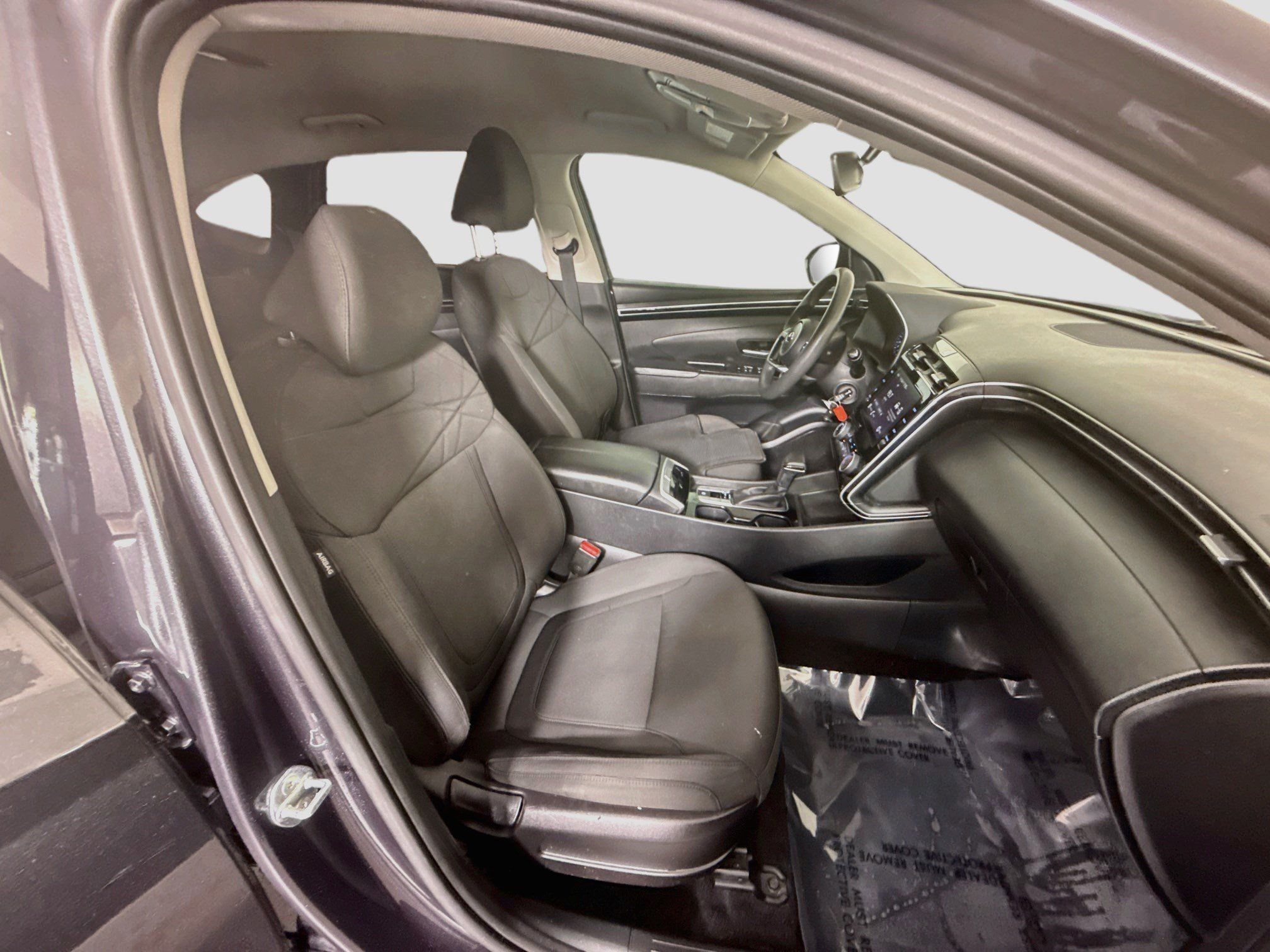 Used 2022 Hyundai Tucson SE FWD image 28