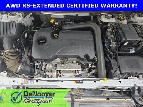 Used 2023 Chevrolet Equinox RS image 29