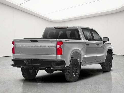 Used 2019 Chevrolet Silverado 1500 Custom Trail Boss w/ Custom Convenience Package AWD/4WD image 32