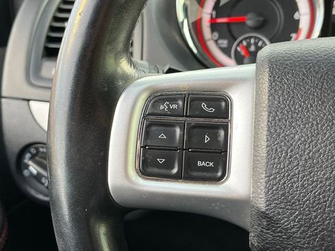 Used 2019 Dodge Grand Caravan GT image 17