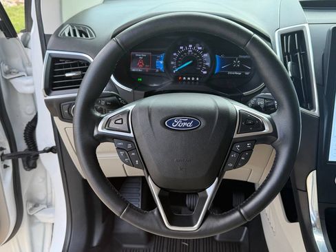 Used 2021 Ford Edge Titanium FWD image 27