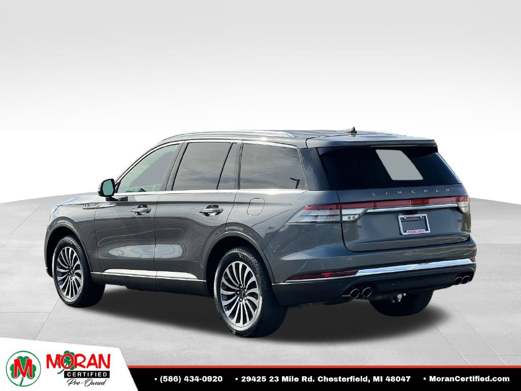 Used 2023 Lincoln Aviator AWD w/ Premium Package image 4