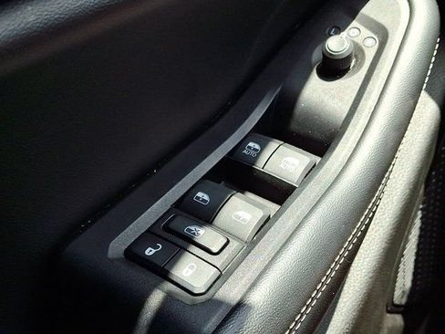 Certified 2023 Jeep Grand Cherokee Altitude AWD/4WD image 31
